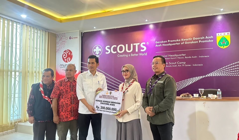 Ketua Kwarda Lampung Serahkan Dana Bumbung Kemanusiaan Sebesar 250 Juta ke Kwarda Aceh