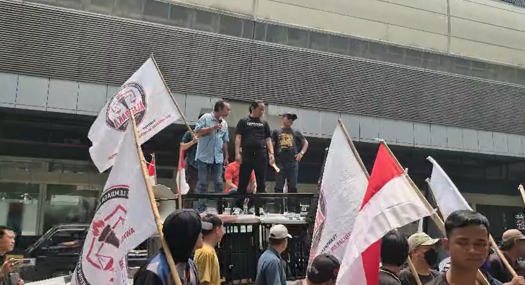 ALAM BAKA Gelar Orasi di Kemenimipas, Desak Kalapas Gunung Sugih Dicopot Terkait Dugaan Kekerasan Seksual