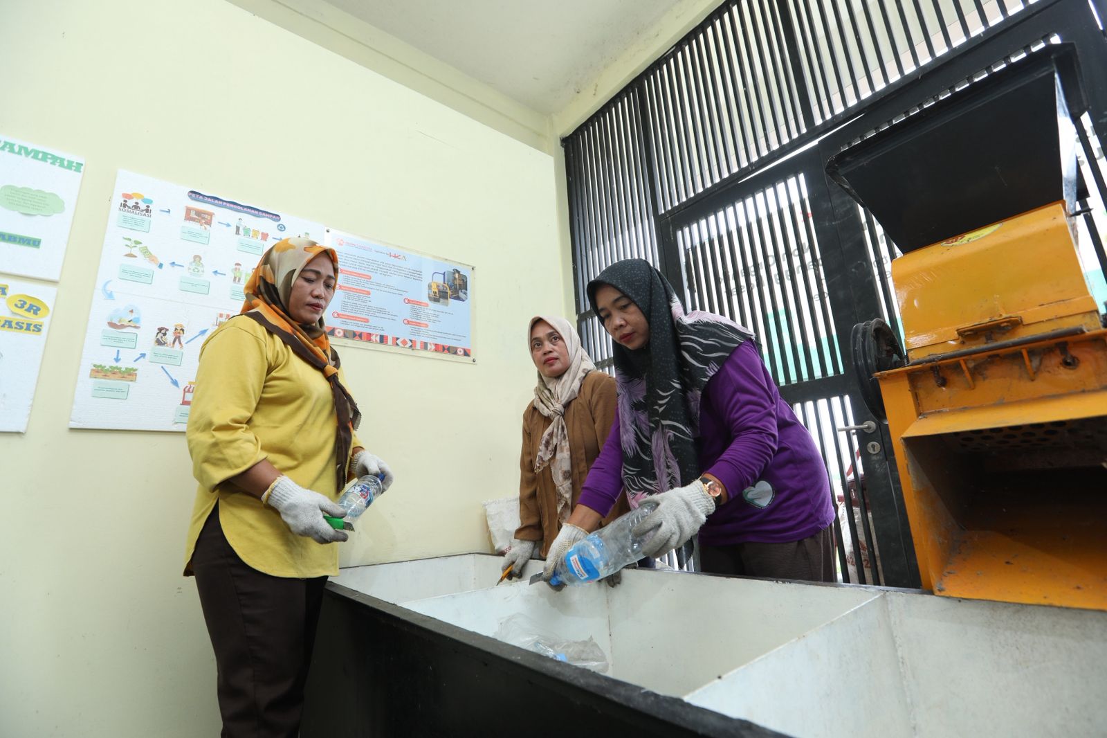 Anggota Komisi VI DPR RI Dukung Inovasi Pengelolaan Limbah Sampah di Tol Bakter