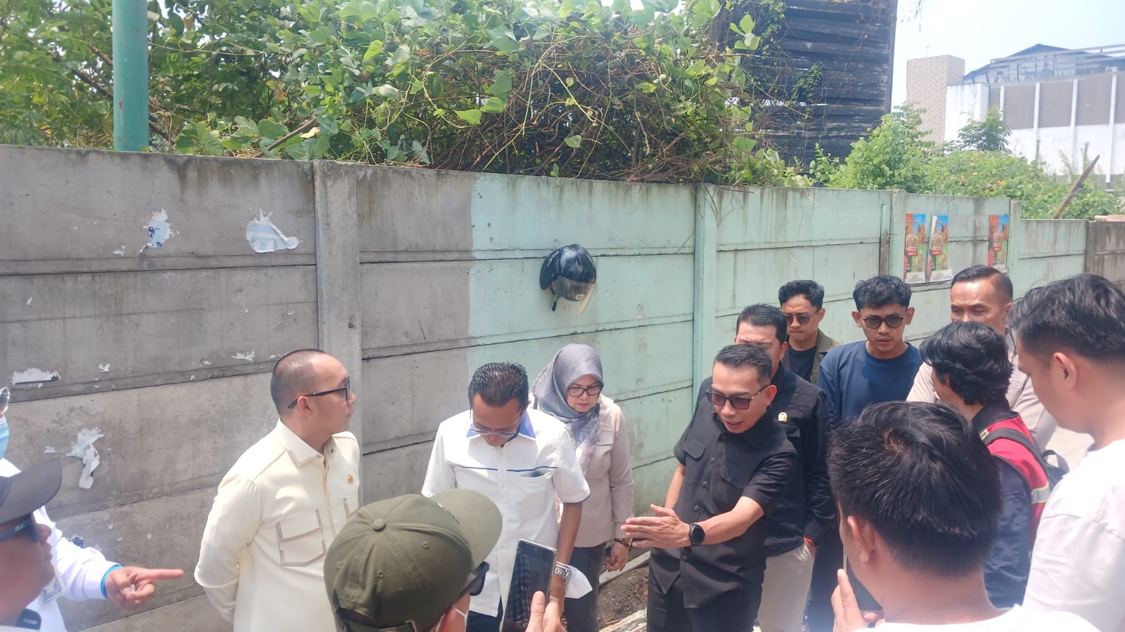 DPRD Sidak Proyek Trotoar