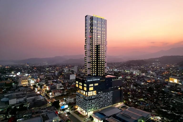 Hotel Grand Mercure Bungkam