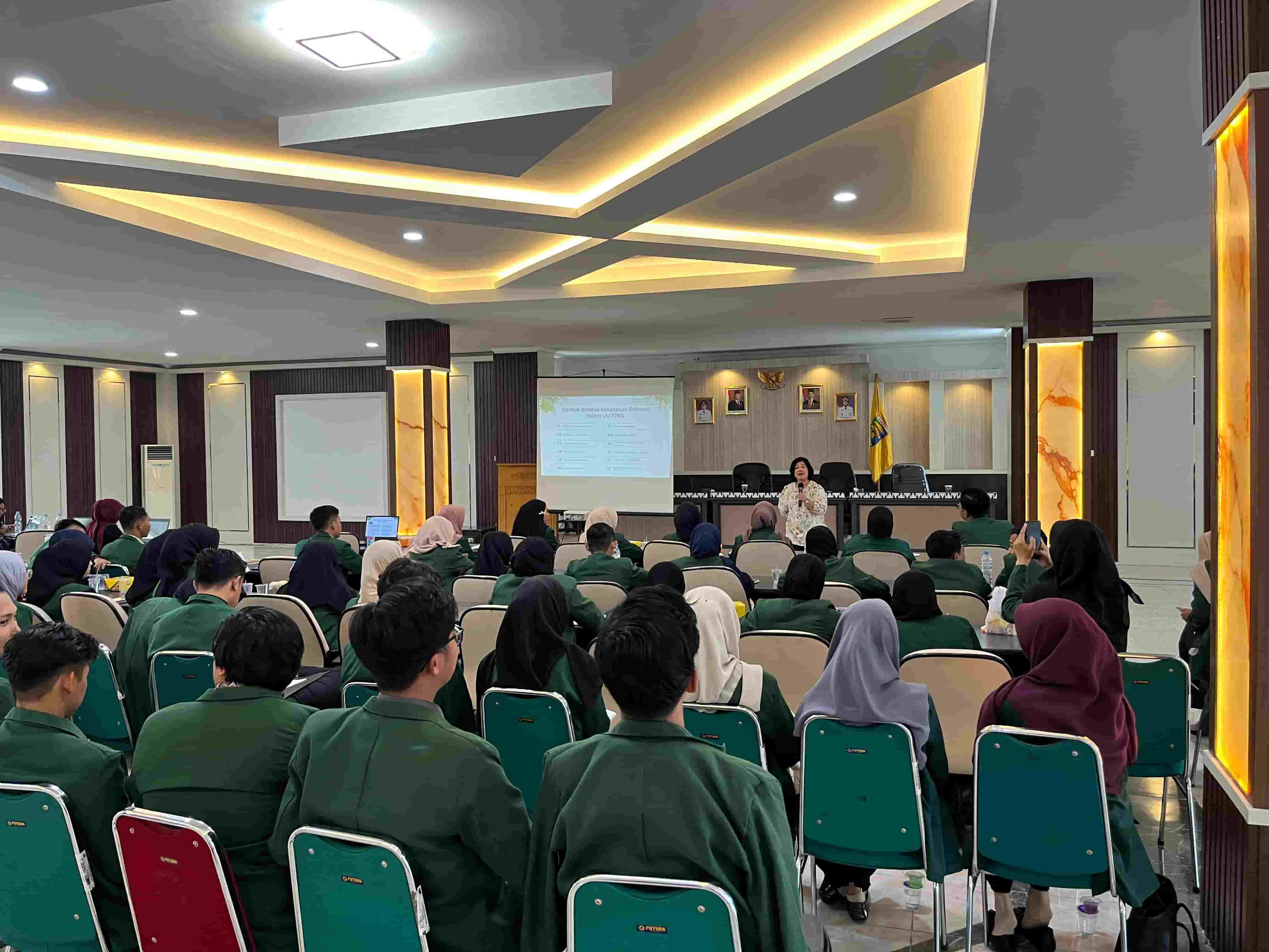 Mahasiswa UIN Angkatan 2022 Ikuti Pembekalan KKN Tematik
