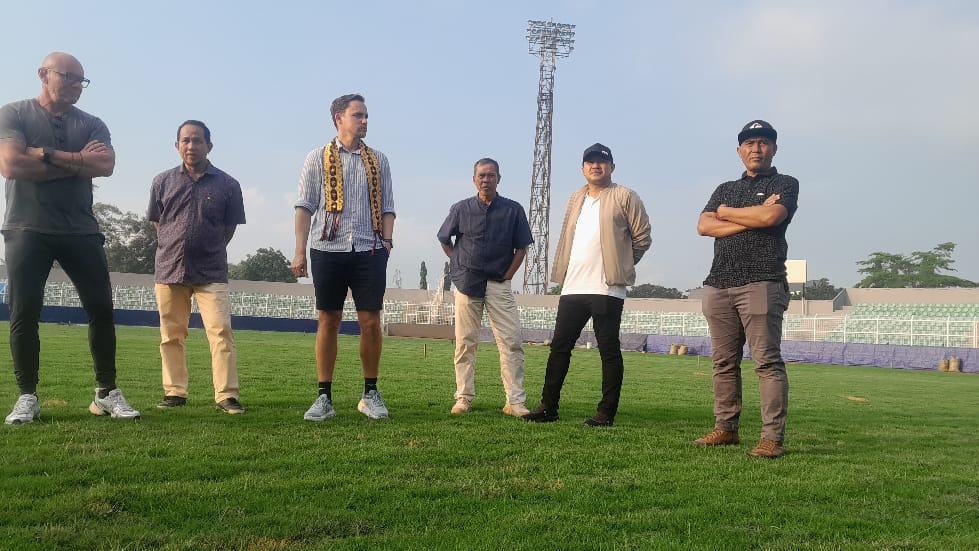 Pelatih Bhayangkara FC Tinjau Stadion Sumpah Pemuda