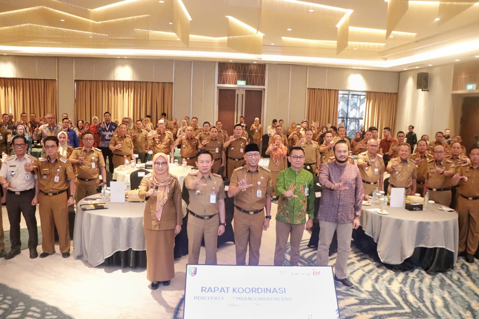 Rakor Sekda se-Lampung, Gubernur Mirza Soroti Tantangan dan Solusi Pembangunan SDM