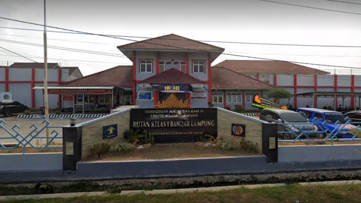 Rutan Kelas I Balam Bebaskan Napi Main Handphone
