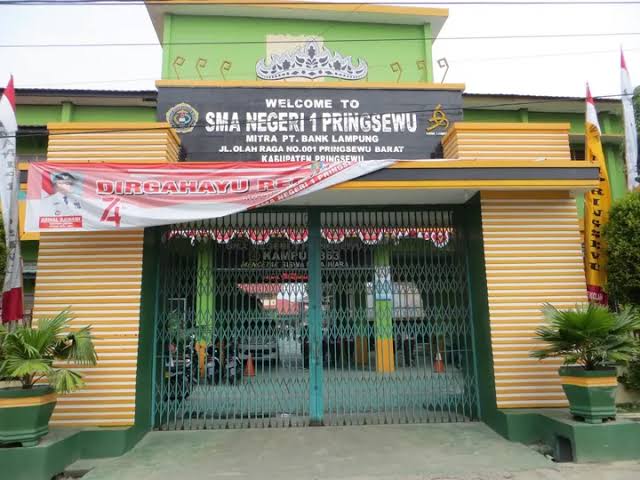 SMAN 1 Pringsewu Diskriminatif dan Merekayasa Hukum