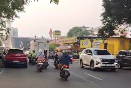 Sudah Ditertibkan, Parkir Liar di Pahoman Bandar Lampung Kembali Menjamur