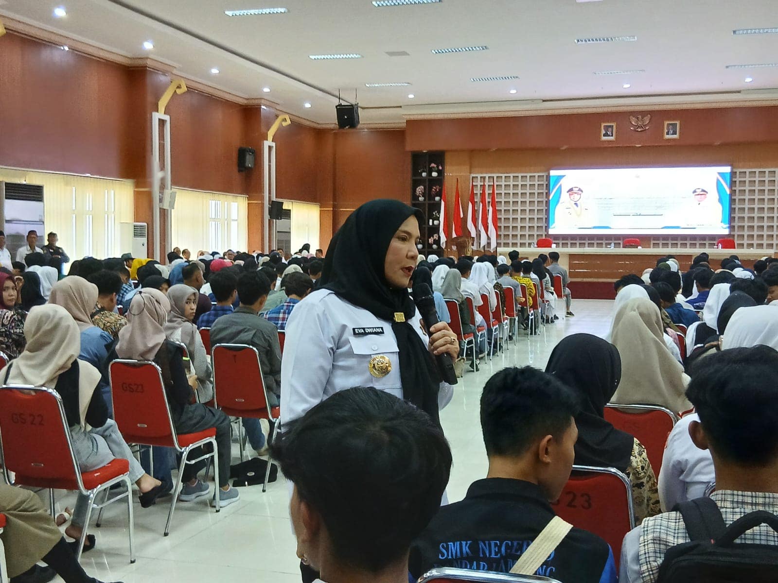 Pemkot Bandar Lampung Salurkan Bantuan untuk SMA, SMK, dan Perguruan Tinggi