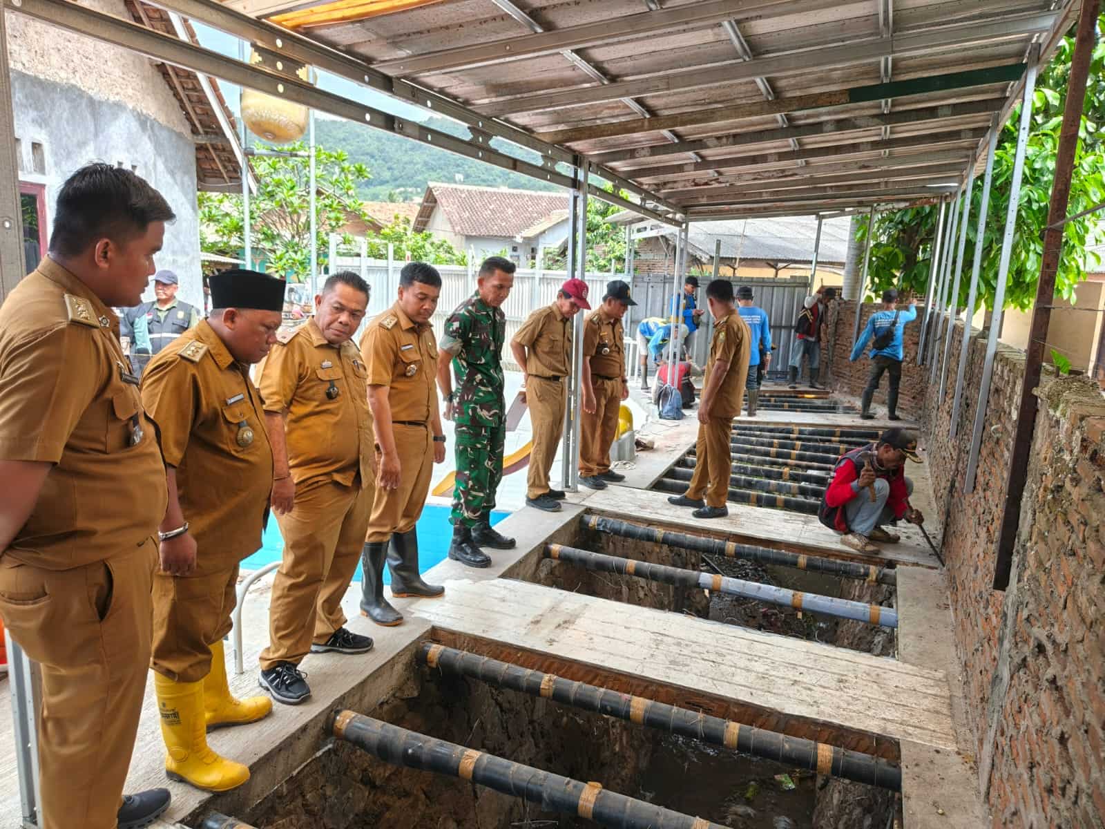 Pemkot Tertibkan Bangunan Liar