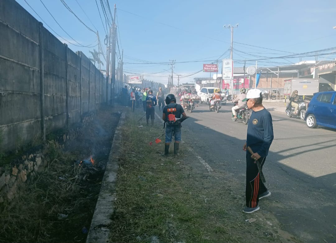 Kelurahan Labuhan Ratu Raya Gelar Kegiatan Jumat Bersih untuk Lingkungan yang Sehat