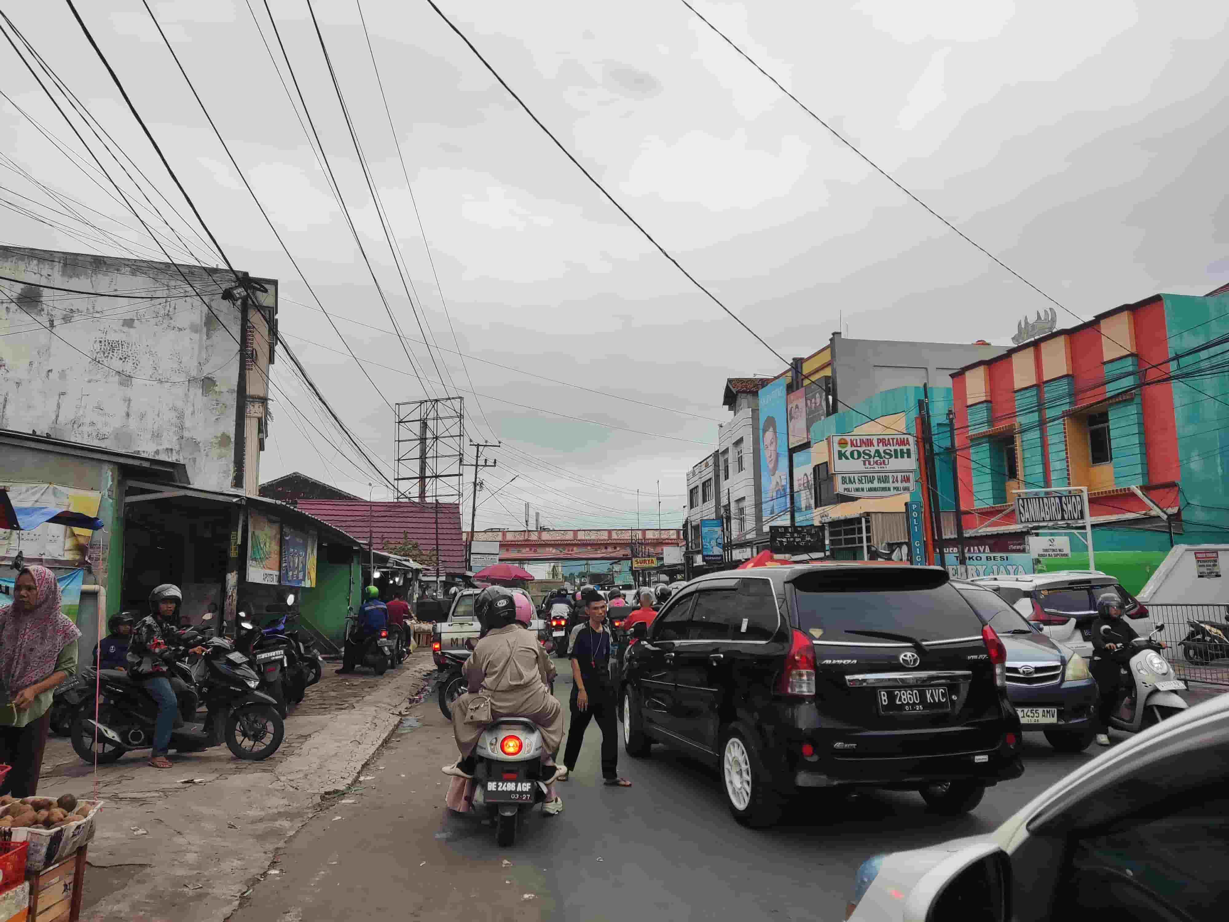 Kemacetan di Pasar Tugu Bandar Lampung Kian Parah Saat Jam Sibuk