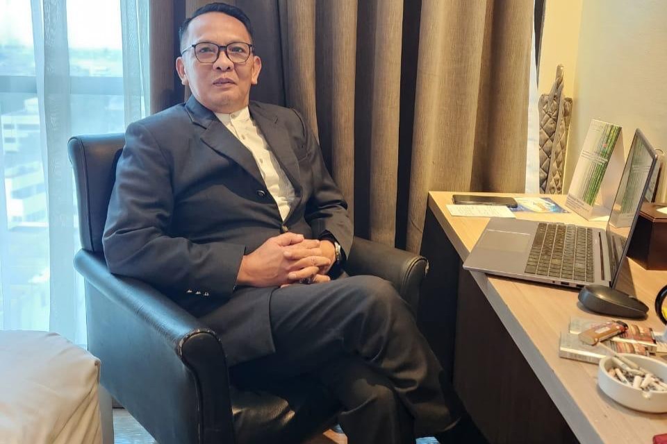 Pemilihan Rektor: Antara Membangun Opini dan Pembusukan Karakter Lain