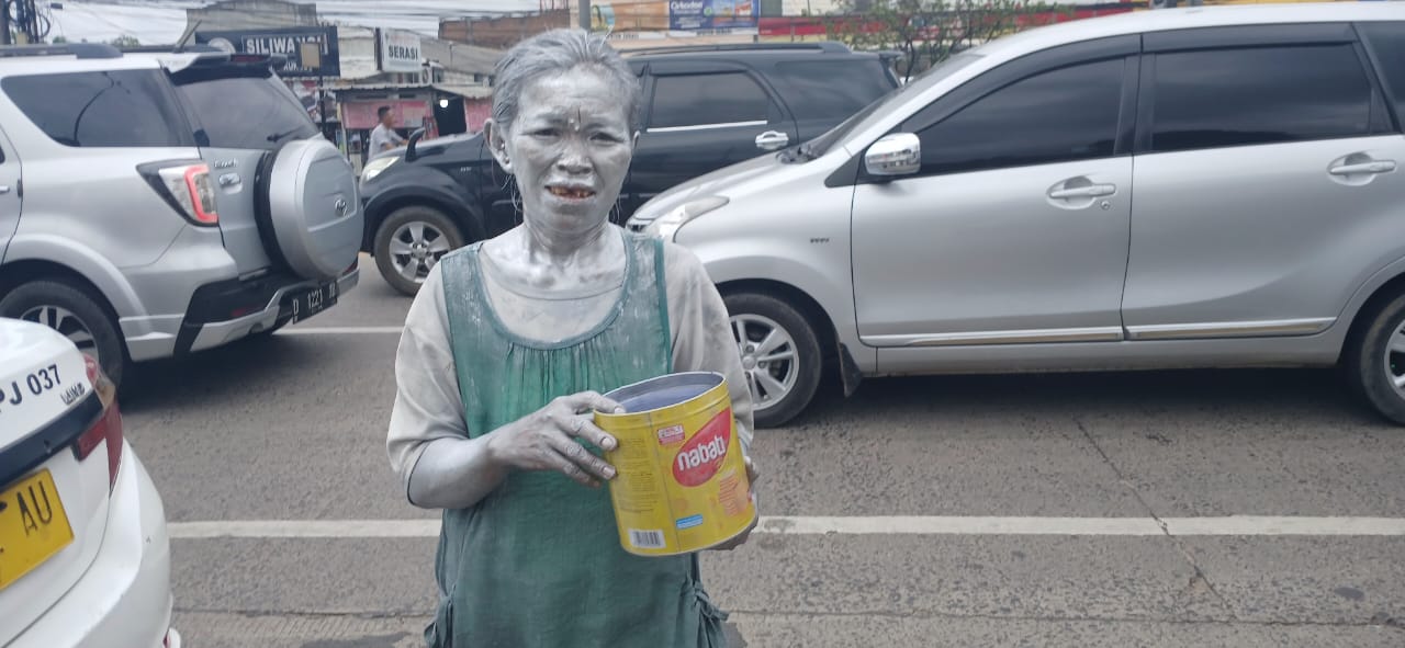 Bandar Lampung Marak Manusia Silver