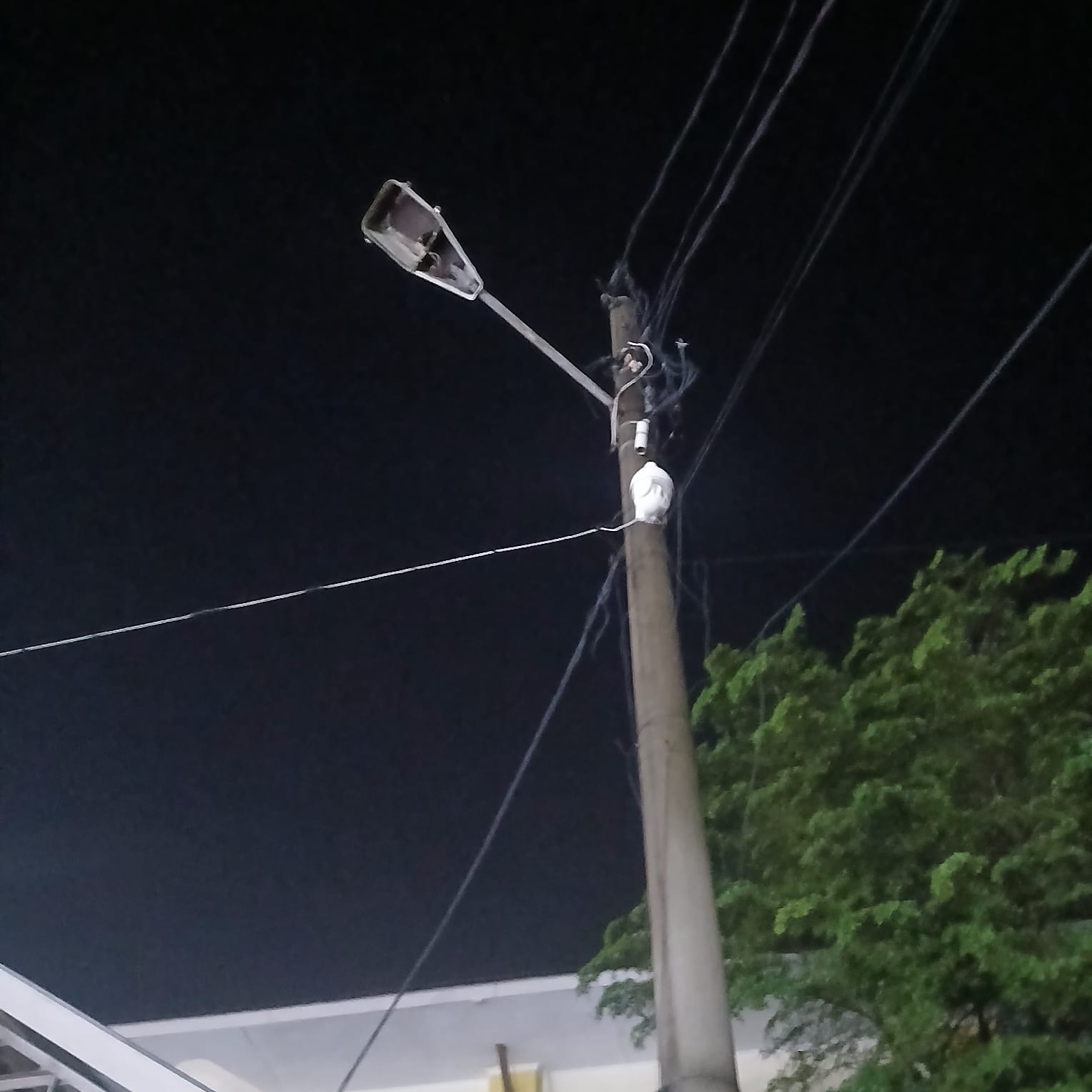 Lampu Taman Pekor Way Halim Mati, Pengunjung Mengeluh Gelap dan Tak Aman