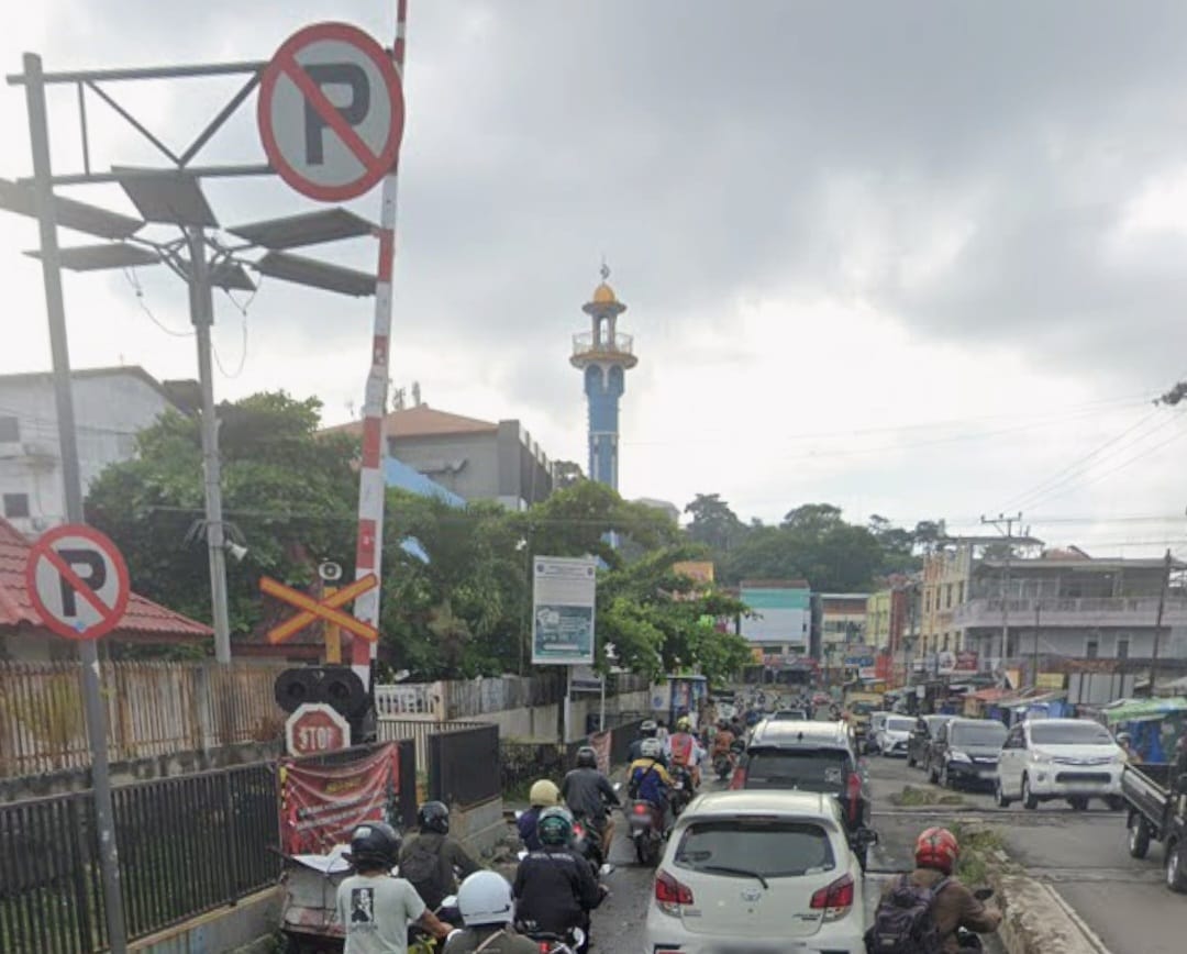 Sudah Ada Palang Otomatis, Tapi Pengendara Masih Langgar Perlintasan Kereta