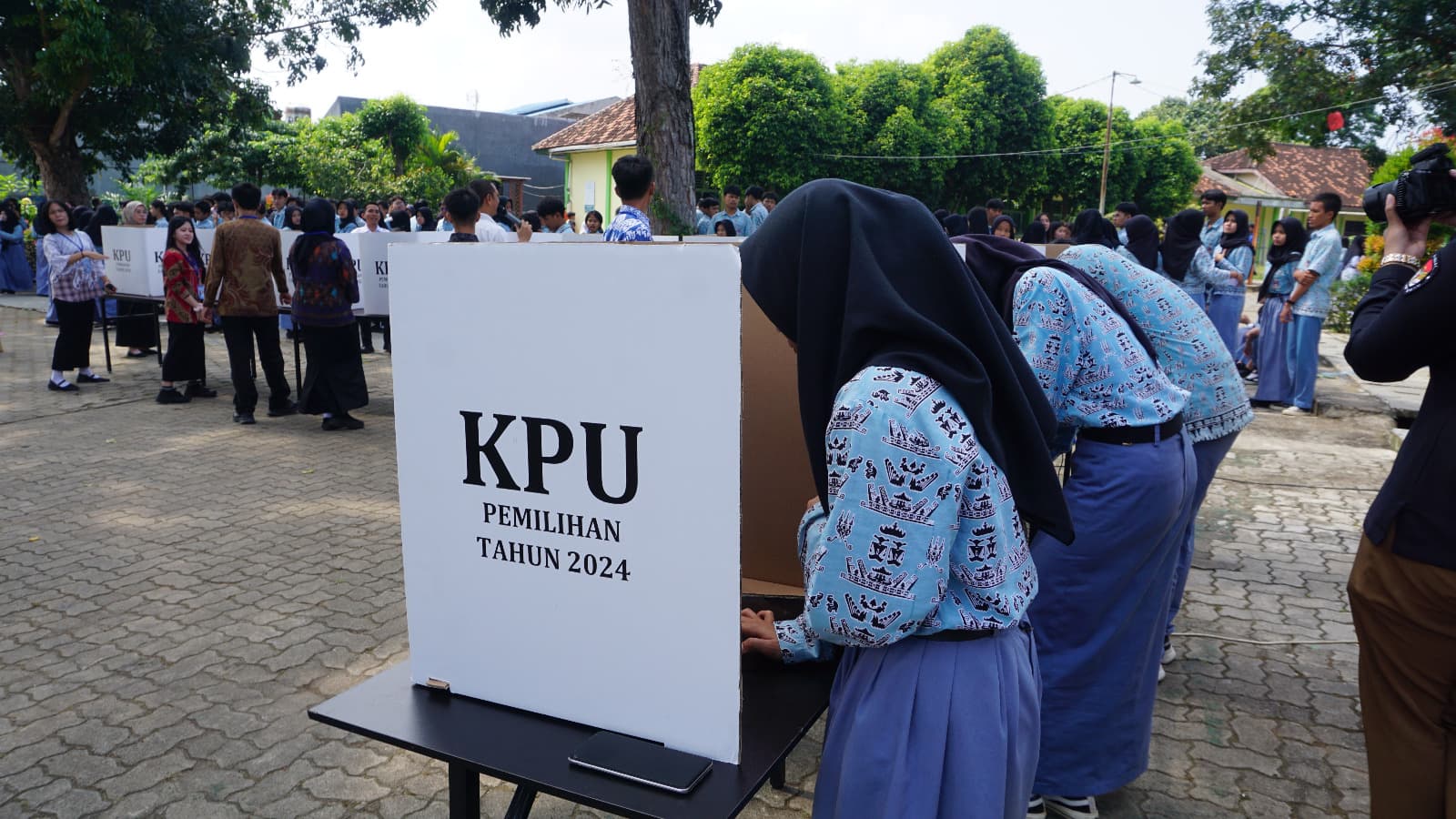 Pemilihan Ketua OSIS SMAN 9 Bandar Lampung Gunakan Sistem E-Vote