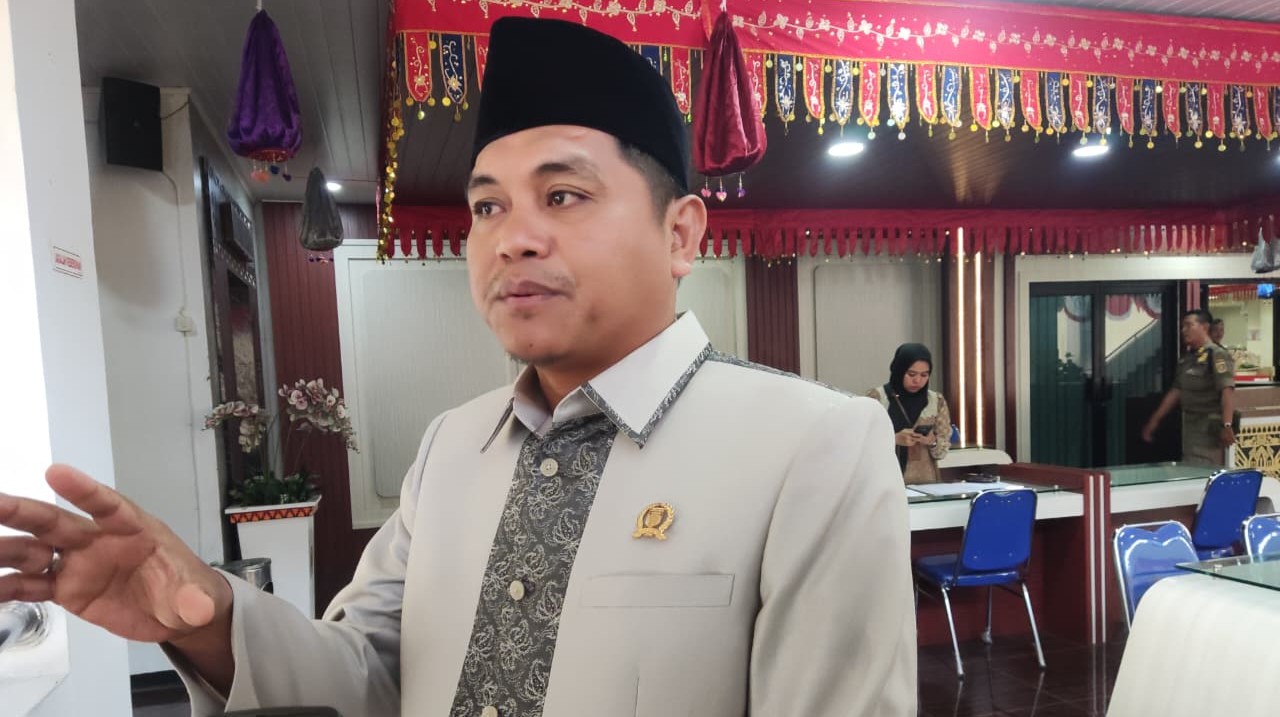 Raperda APBD 2026 Resmi Disahkan, Pendapatan Daerah Ditargetkan Rp7,6 Triliun, Defisit 864 M