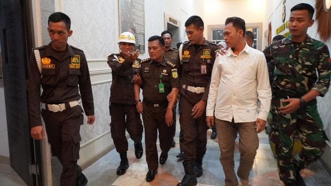 PNS Way Kanan Ngaku Jaksa Ditangkap