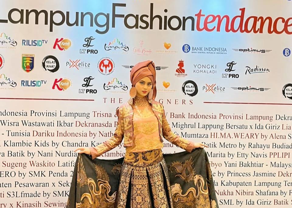 Azzahra Nur Ariyanti Curi Perhatian di Lampung Fashion Tendance 2025