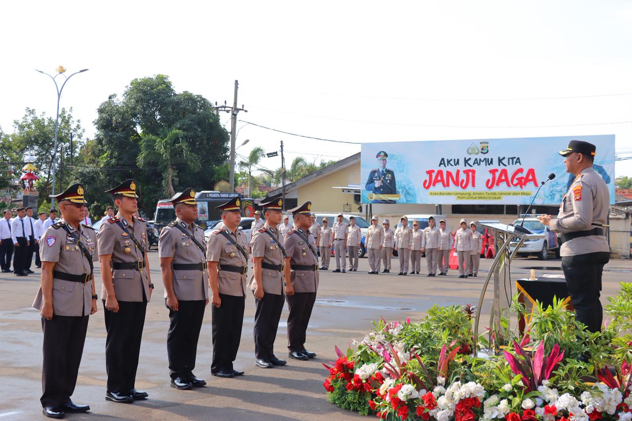 Jabatan 2 Kasat dan 1 Kapolsek di Polresta Bandar Lampung Diserahterimakan