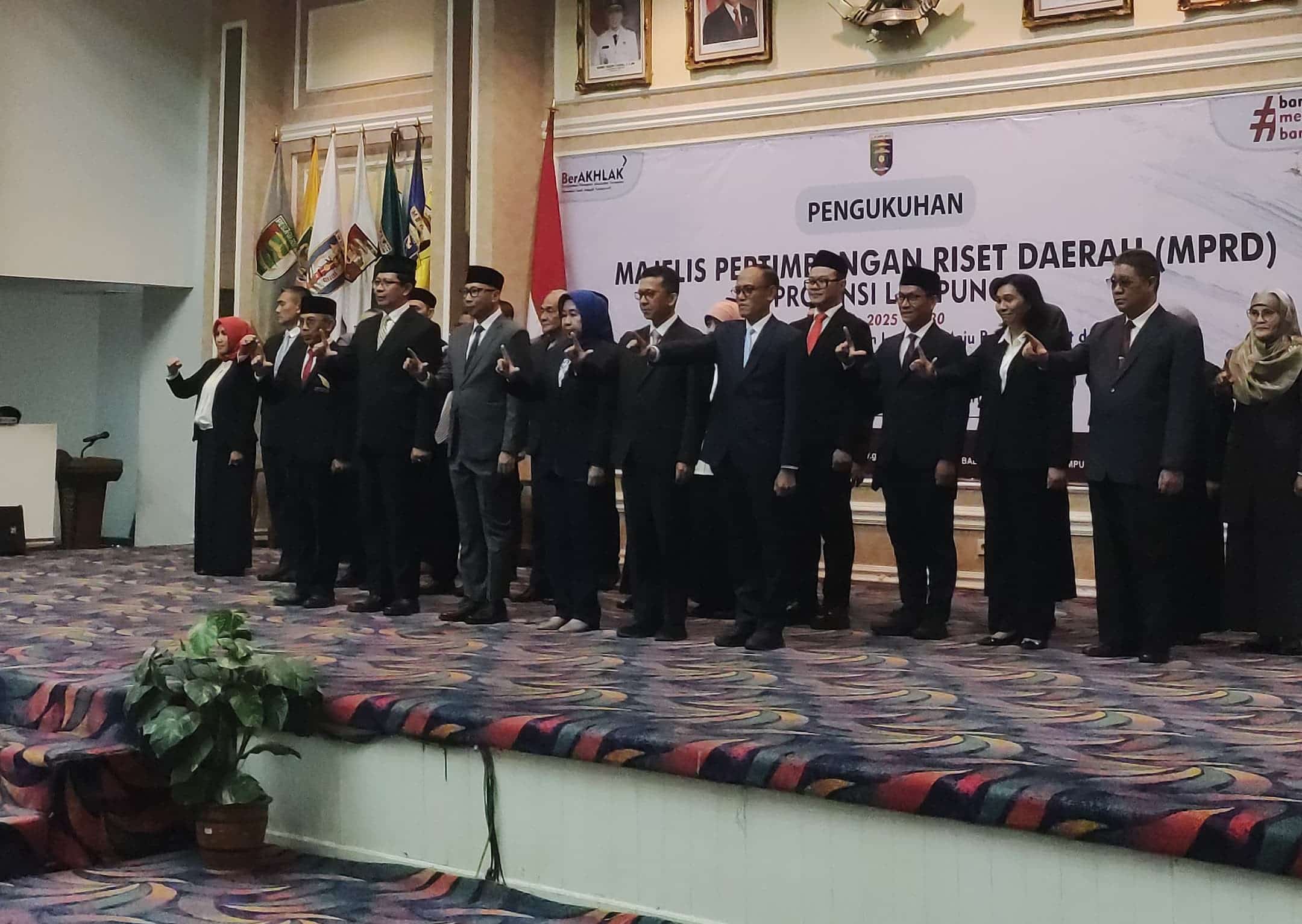 Lampung Kukuhkan Majelis Pertimbangan Riset Daerah 2025-2030