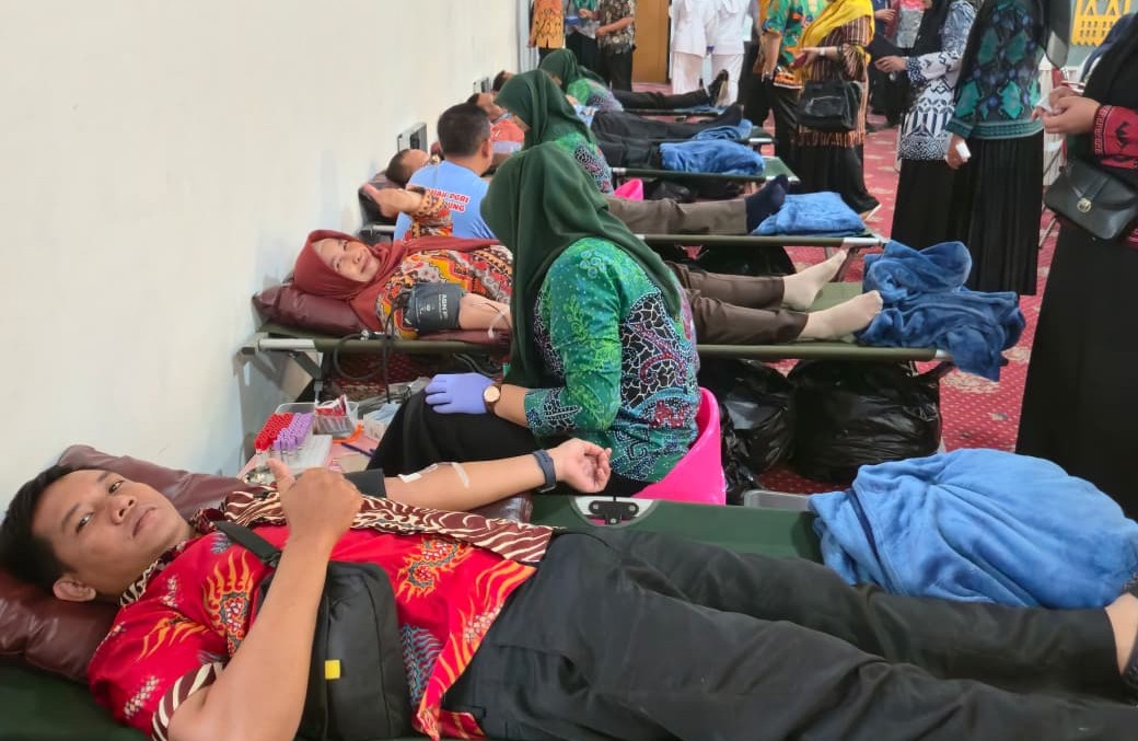 PGRI Lampung Rayakan HUT ke-80 dengan Aksi Donor Darah