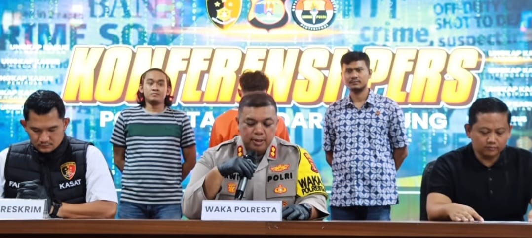 Suami Kepala Toko Curi 15 iPhone di PS Store Bandar Lampung