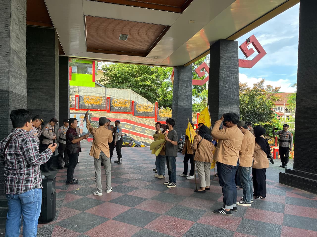 PERMAHI Desak BK DPRD Kota Umumkan Sanksi Dugaan Pelanggaran Etik Tiga Anggota Dewan