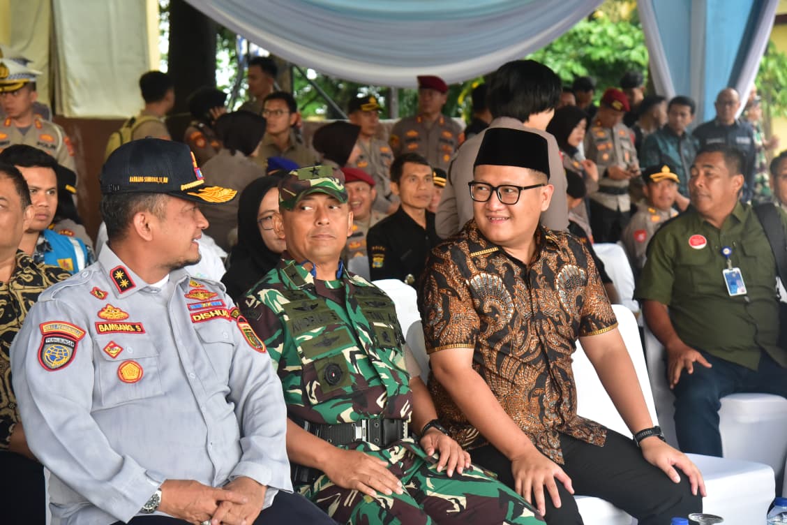 Hadiri Apel Operasi Lilin, Ketua DPRD Ajak Semua Elemen Jaga Keamanan