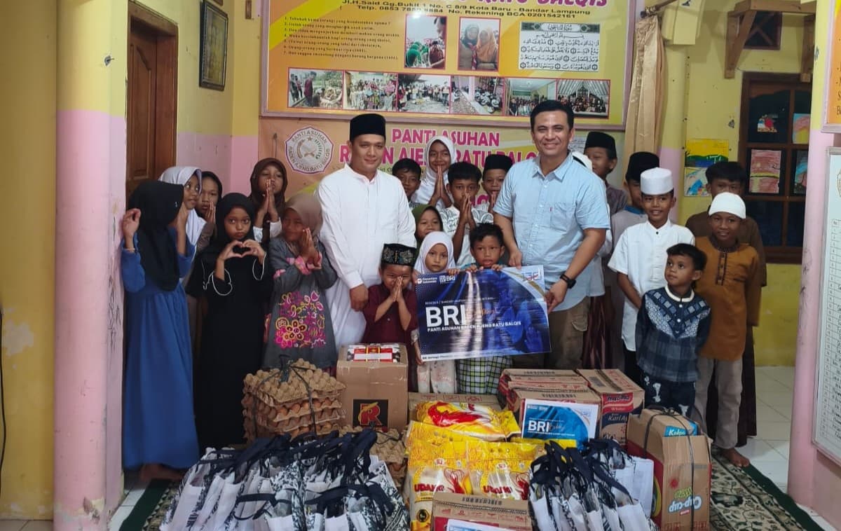 BRI Kanca Teluk Betung Berbagi Kepedulian ke Dua Panti Asuhan di Bandar Lampung