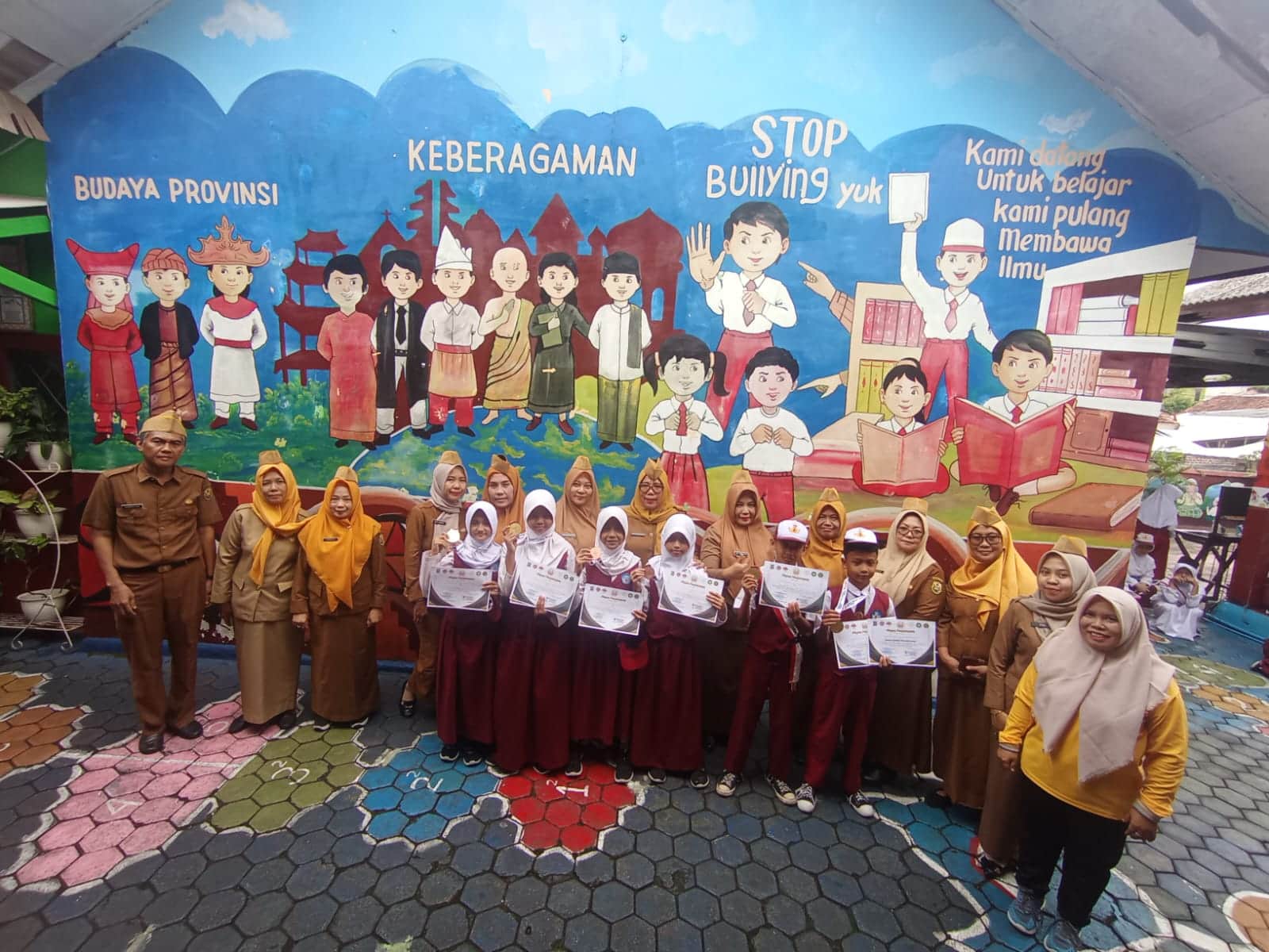 Siswa SDN 3 Kemiling Permai Borong Medali di Kejuaraan Pencak Silat