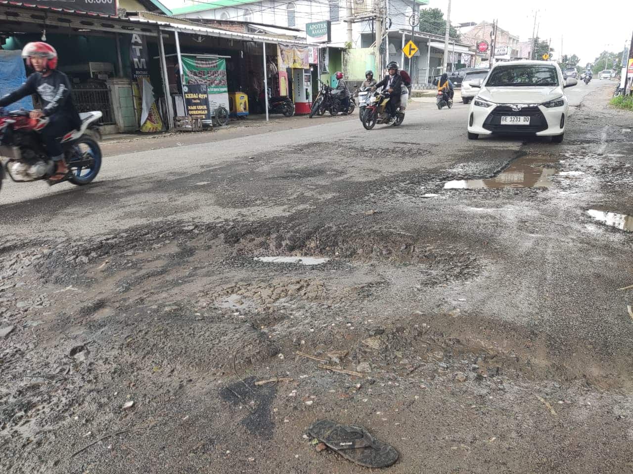 Jalan ke RS Airan Langganan Kecelakaan