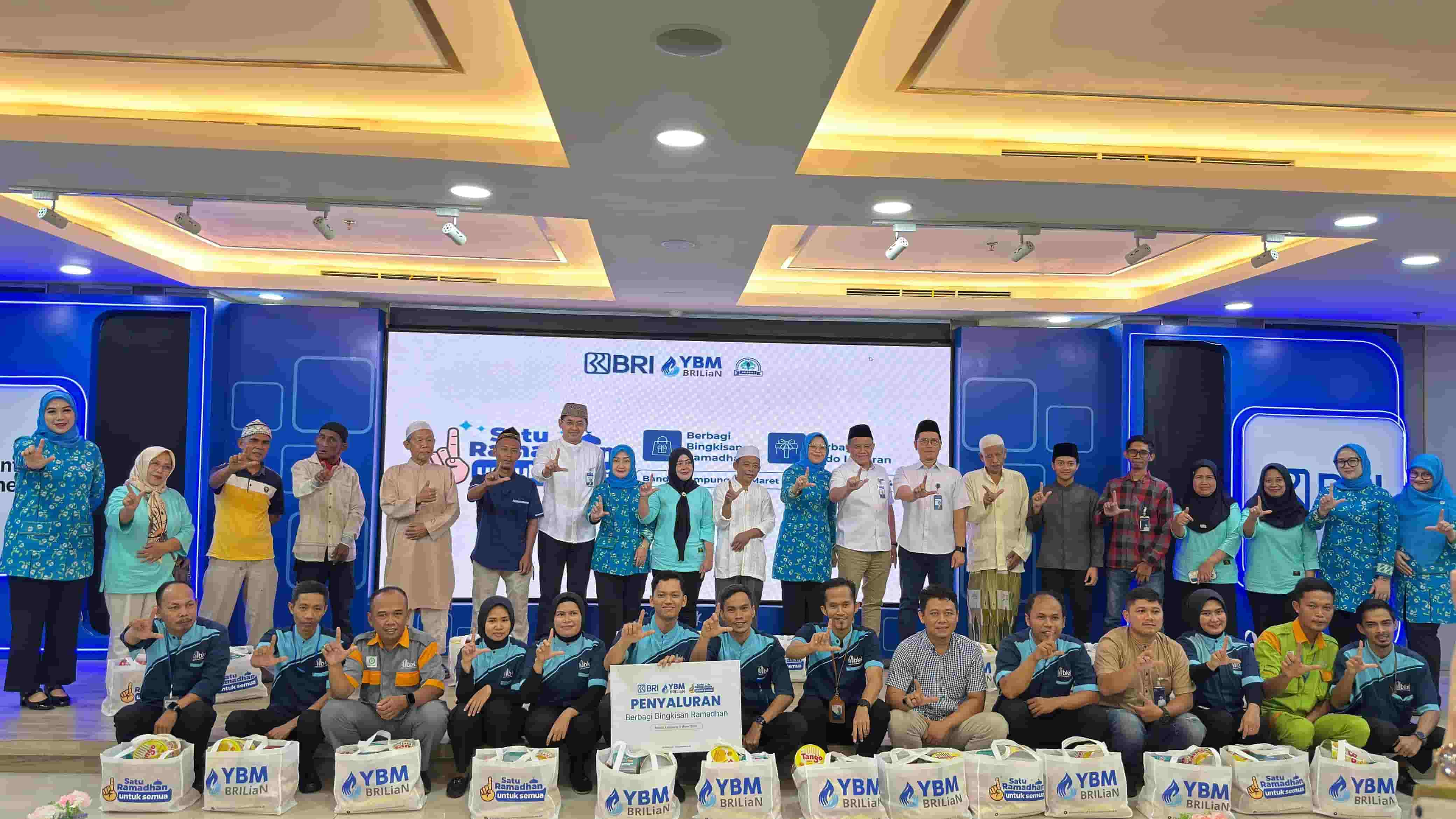YBM BRILiaN BRI Region 5 Bandar Lampung Salurkan 1.200 Paket Kebaikan