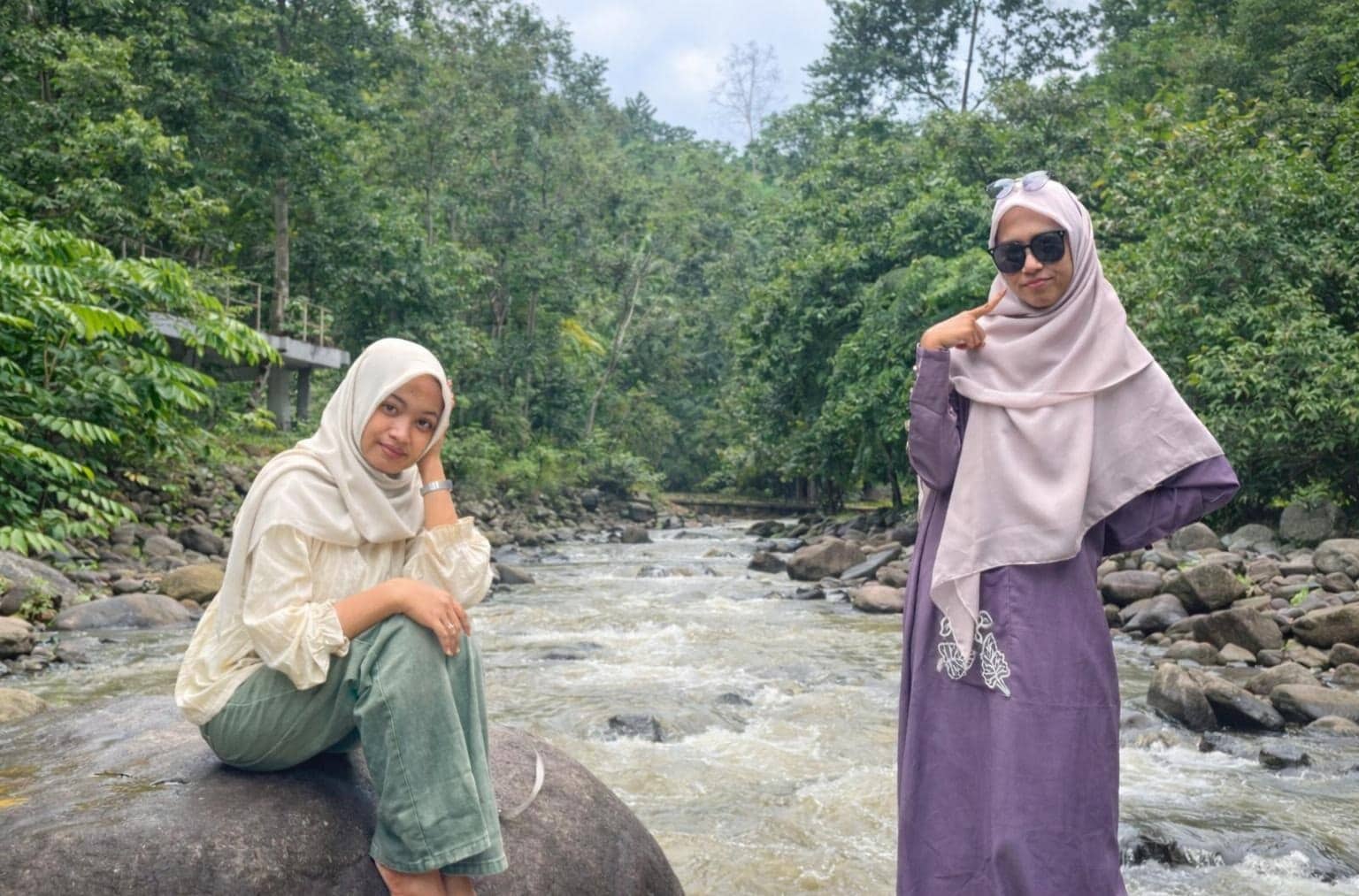 Dua Mahasiswi Hanyut di Wira Garden