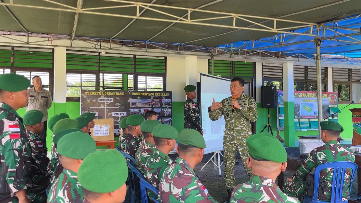 Pangdam XXI/RI Kunjungi Prajurit TNI AD Penjaga Pulau Terluar Samudera Hindia