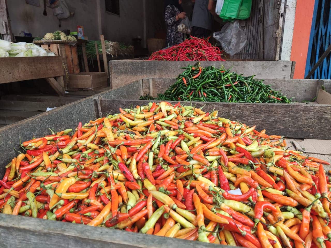 Harga Cabai dan Bawang Meroket Usai Kenaikan BBM
