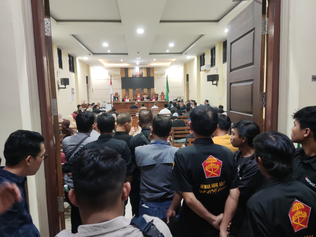 Sidang Tipikor SPAM Pesawaran Memanas