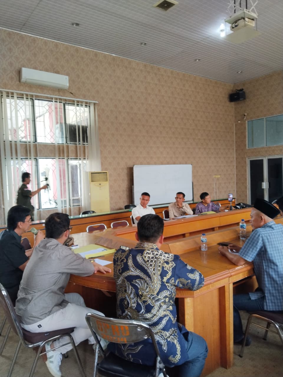 Puskada Bongkar Dugaan PLT–PLH Ilegal dalam Hearing DPRD Lamteng