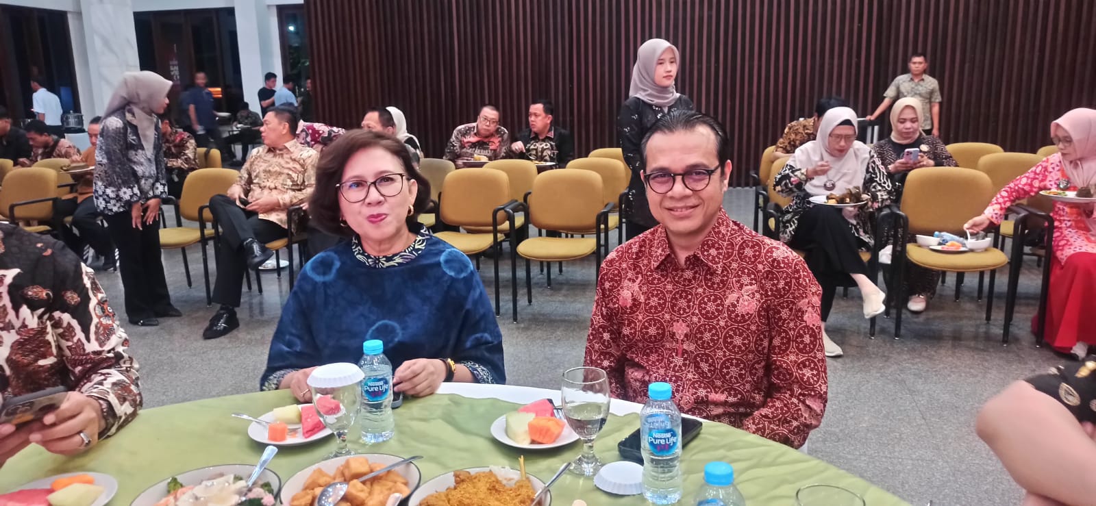 Mirza Minta Jangan Pulang Dulu Sebelum Nyeruwit