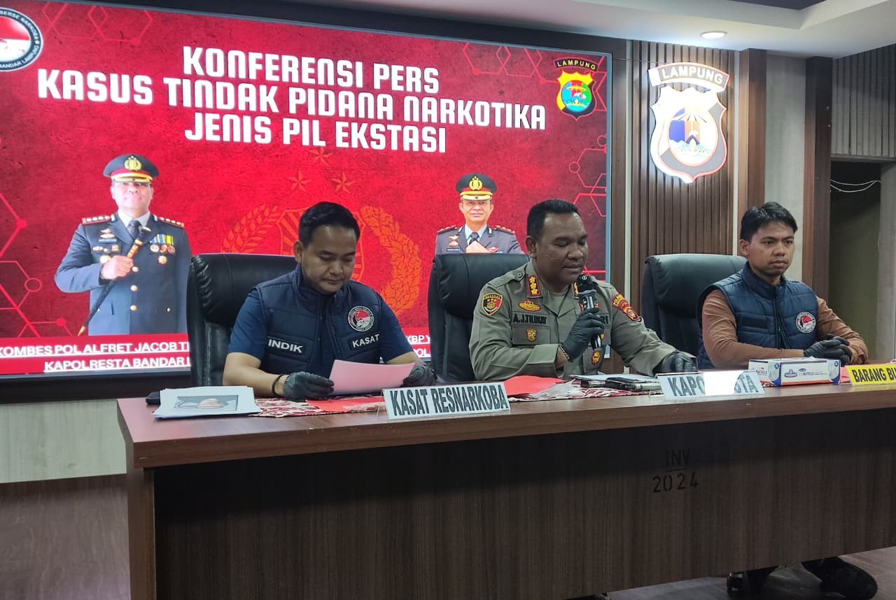 Polresta Bandar Lampung Tangkap Pecatan TNI AU dalam Kasus Narkoba