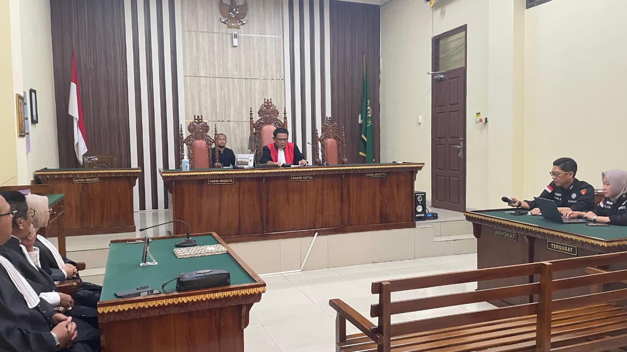 PN Tanjungkarang Tolak Praperadilan Arinal