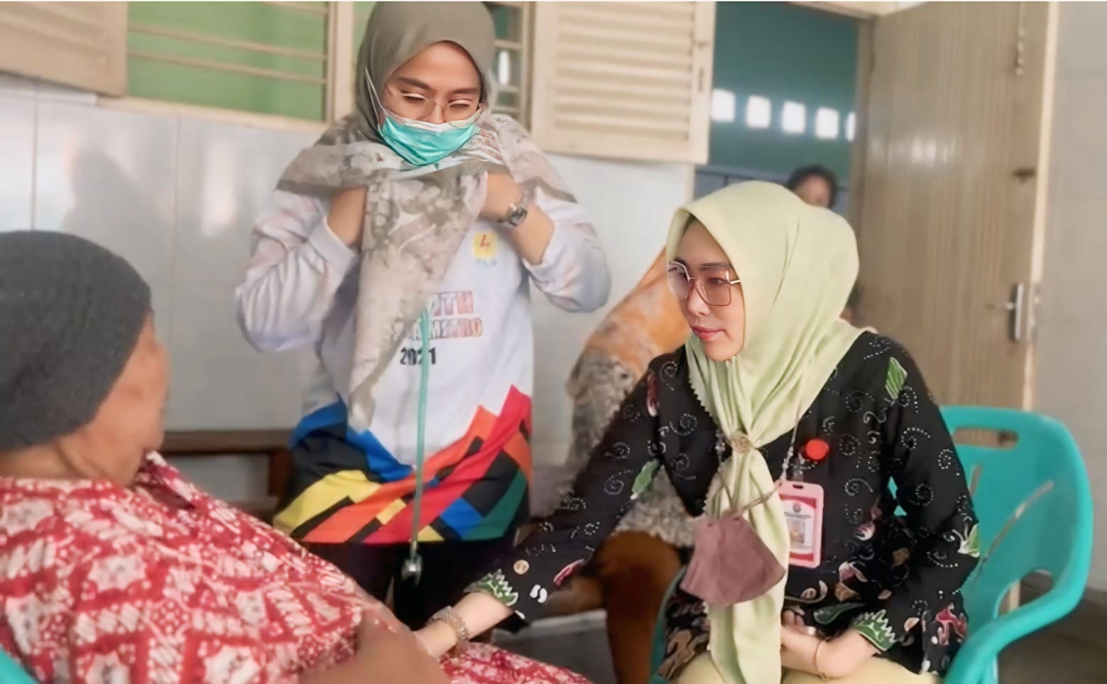 Puskesmas Kebon Jahe Lakukan Kunjungan Rumah Lansia