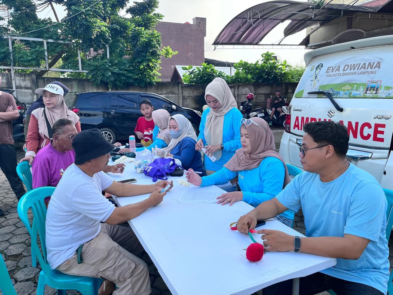 Puskesmas Rajabasa Indah Hadir di Car Free Day Tugu Adipura