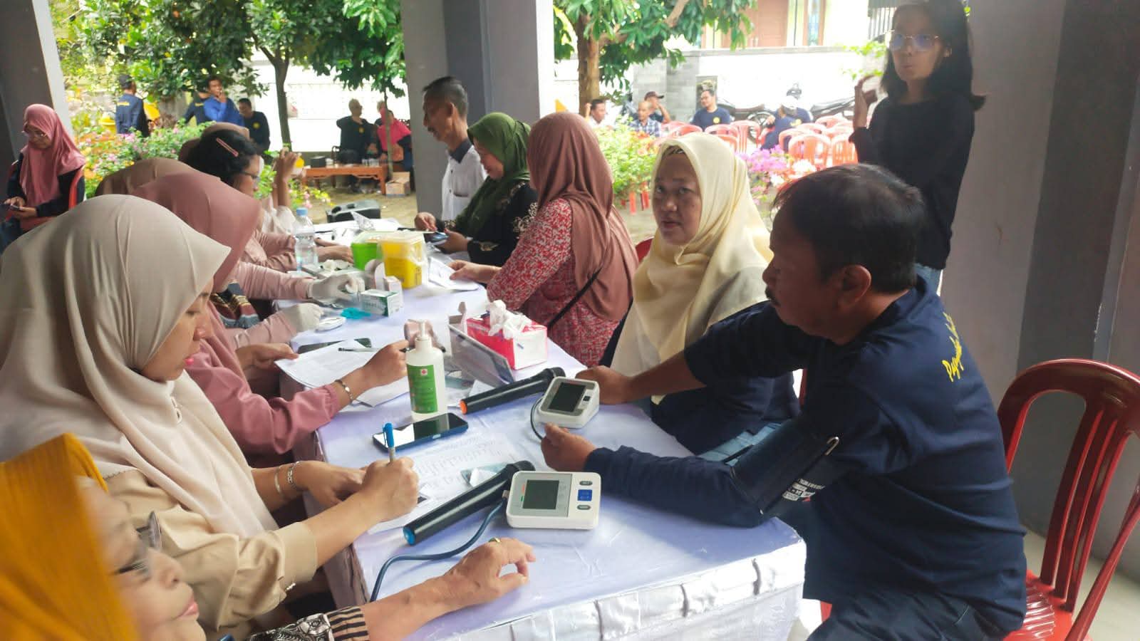 Puskesmas Kemiling Gelar Cek Kesehatan Gratis Bersama Paguyuban Kemiling Bersatu