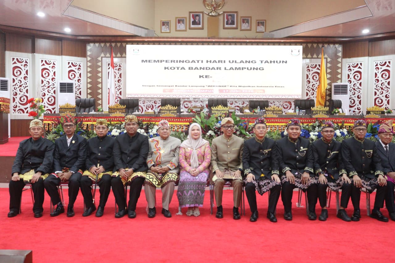Hadiri Paripurna HUT ke-344 Kota Bandar Lampung Gubenur Apresiasi Kinerja Pemkot
