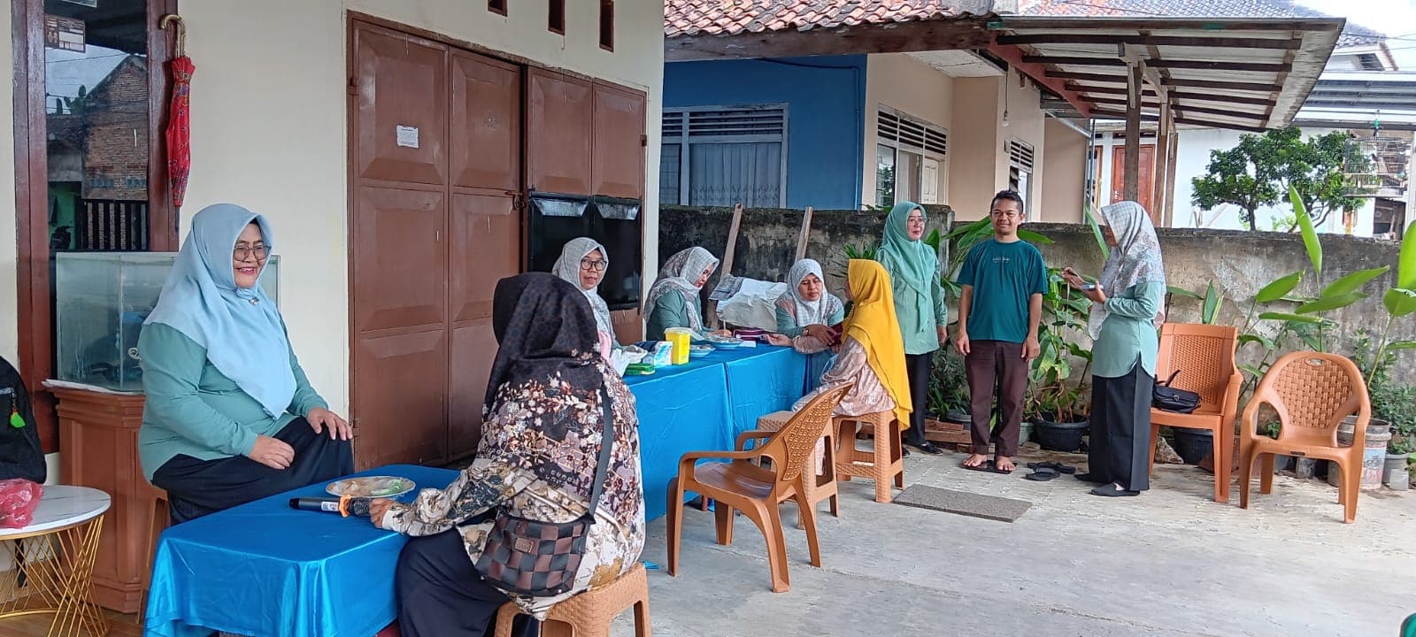 Puskesmas Way Kandis Laksanakan Cek Kesehatan Gratis  di RT 10 Kelurahan Tanjung Senang