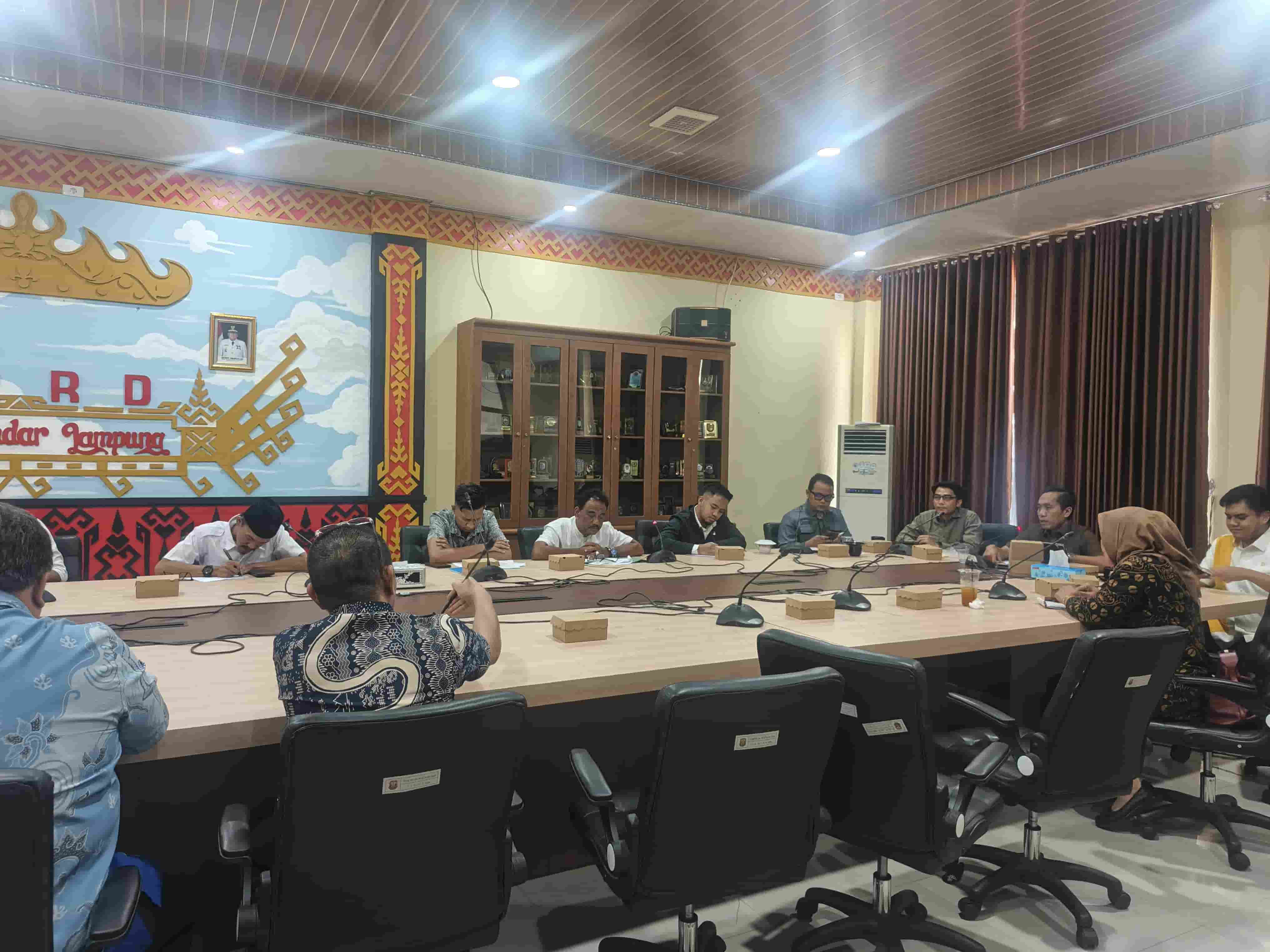 DPRD Gelar RDP Bahas Polemik SMA Siger