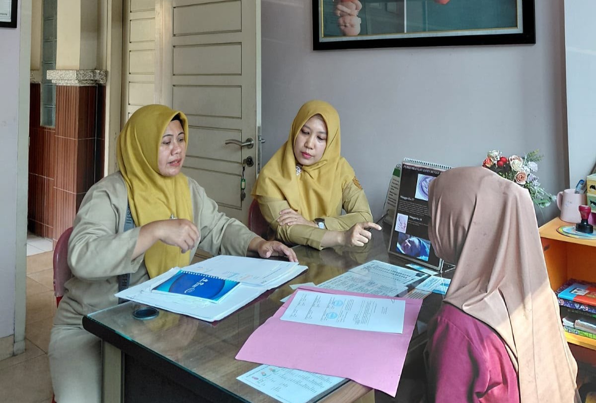 Puskesmas Rajabasa Indah Perkuat Mutu Layanan Melalui Pembinaan dan Monitoring Rutin PMB dan Klinik Swasta