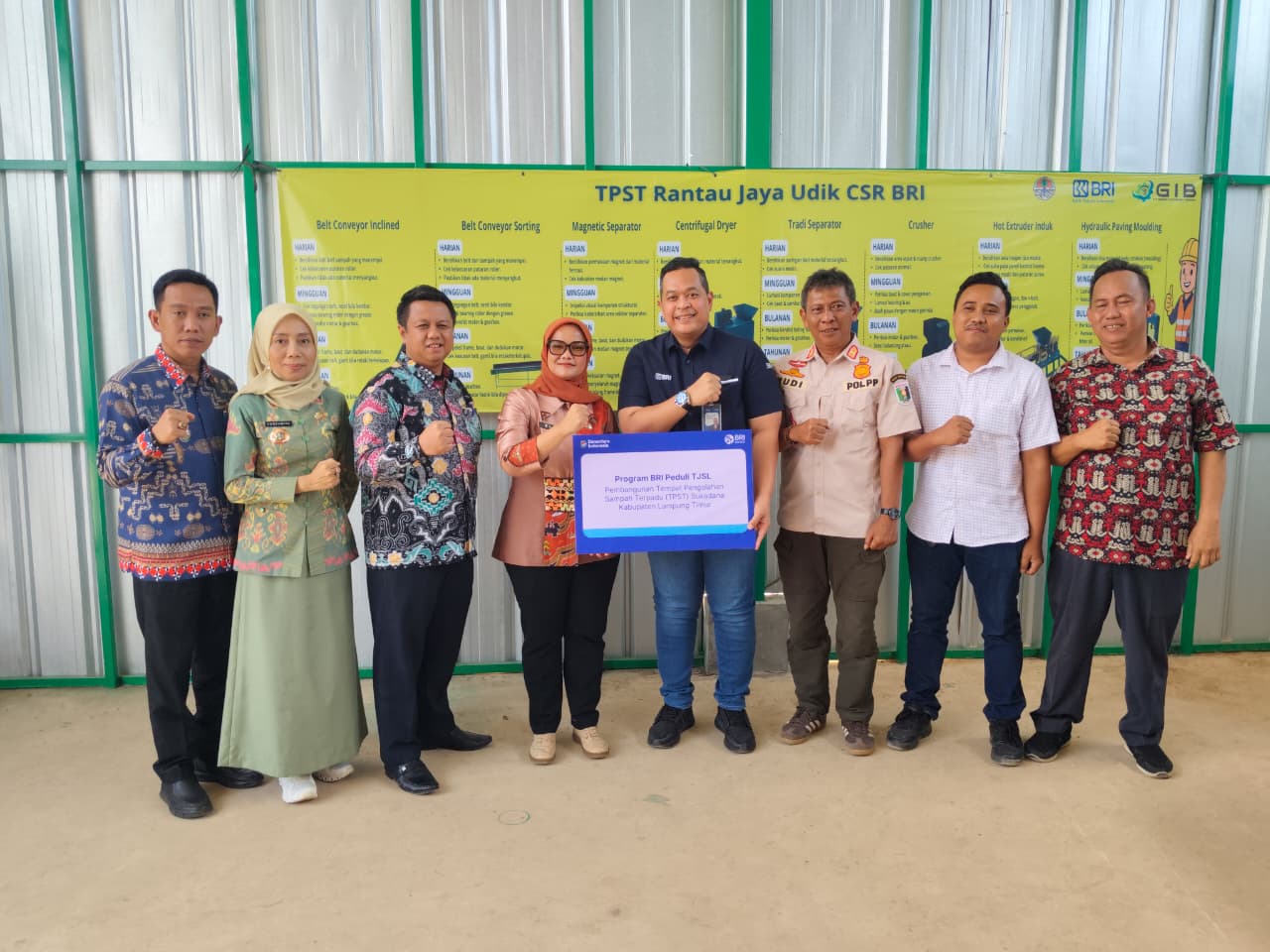 Dukung Lingkungan Berkelanjutan, BRI BO Metro Serahkan TPST Berbasis RDF kepada Pemkab Lampung Timur