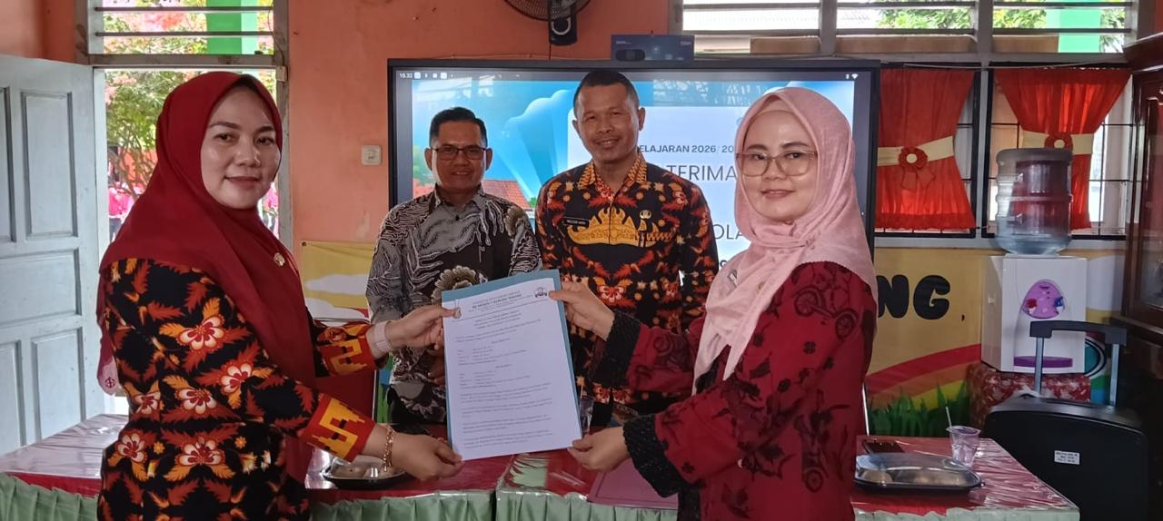 Guru SDN 1 Gunung Terang Febriyani Resmi Jabat Plt Kepala Sekolah